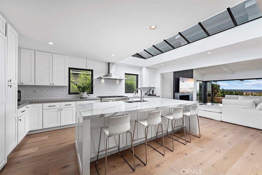 Irvine Terrace (IRVT) - Residential