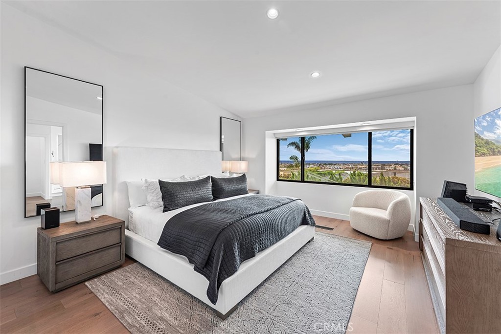 Irvine Terrace (IRVT) - Residential