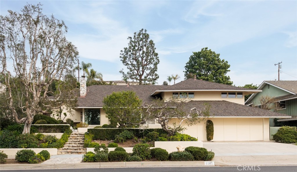 1161 Hyde Park Drive