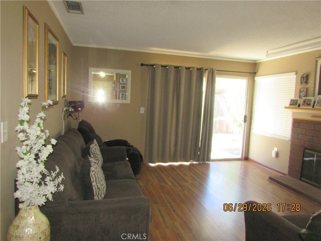 26100 Goldenwood