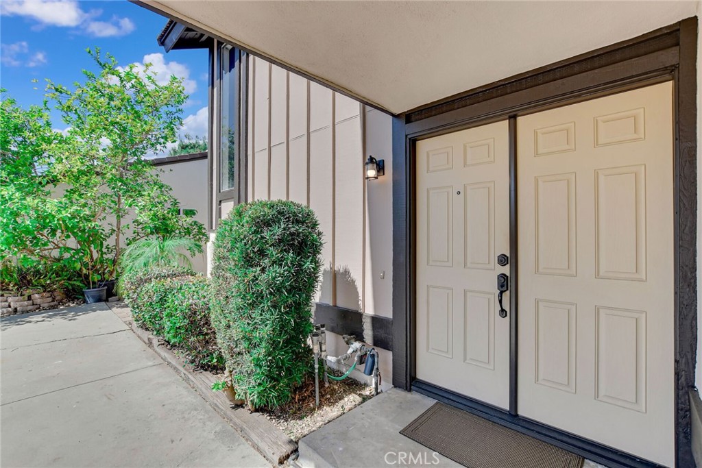 1153 Hastings Court