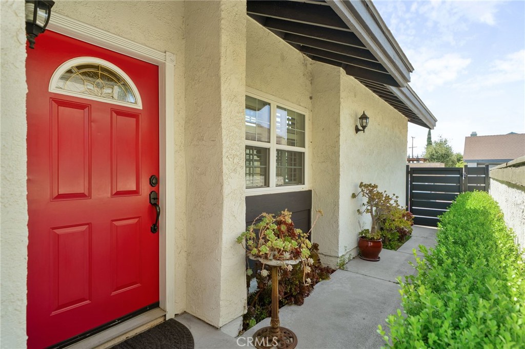 339 W Dawson Court