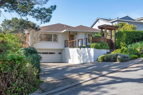 103 Northam Avenue San Carlos CA 94070