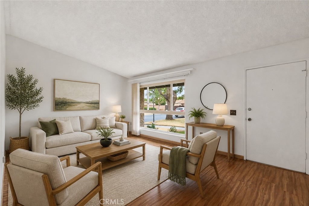 6305 La Mirada Way