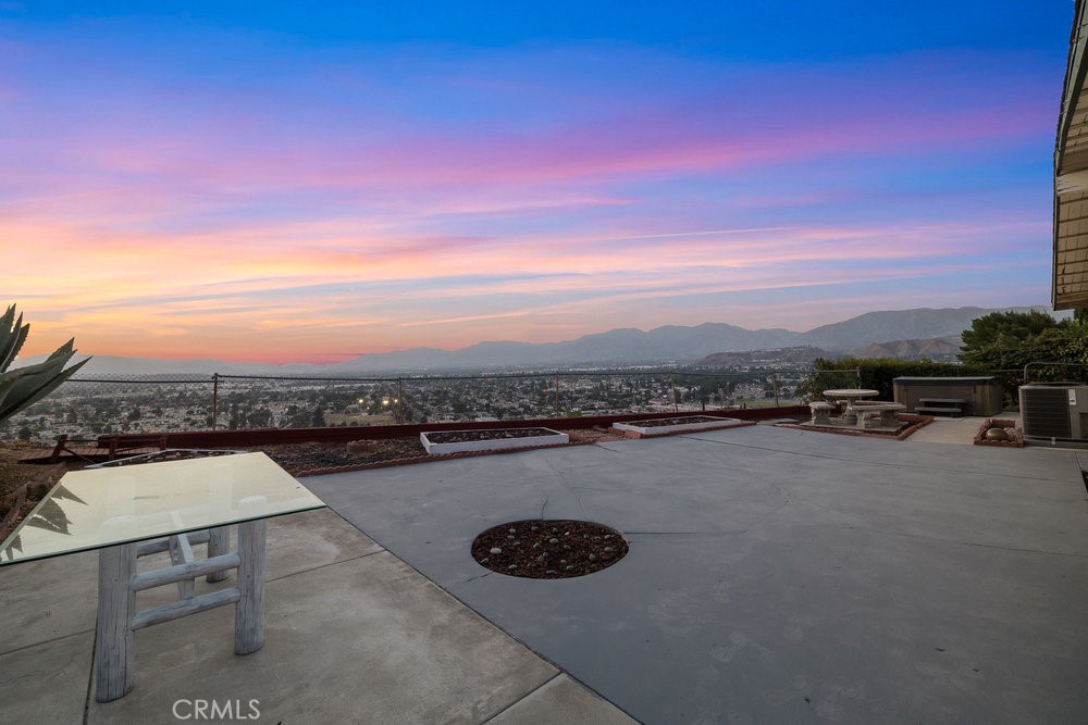 Million-Dollar Panoramic Views | Hansen Hills
Perched atop the sought-after Hansen Hills, this one-of-a-kind home offers sweeping, unobstructed views of the entire San Fernando Valley. Inside, you’ll find 4 bedrooms, 2 bathrooms, and an open-concept living area designed to showcase the scenery from nearly every angle. A private sauna, relaxing jacuzzi, and freshly painted interior create a move-in ready retreat.
Spanning approximately 1,624 sqft. of living space on a 17,366 sq. ft. lot, with a two-car garage and unmatched privacy, this home delivers the perfect combination of luxury, comfort, and panoramic beauty, all while being conveniently close to major freeways, shopping, dining, and entertainment.