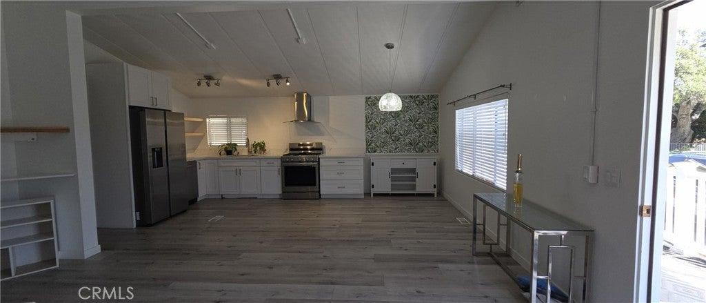 11401 Topanga Canyon Blvd Spc 12