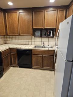 375 Clifford Avenue 114