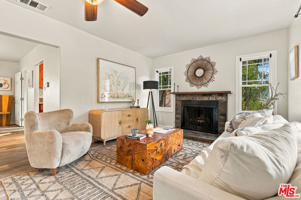 433 Mount Washington Drive