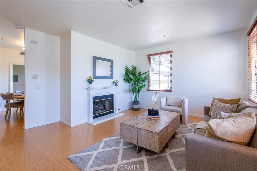 372 S Marengo Avenue 108