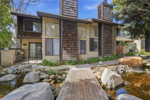 3659 Country Club Dr Unit B, Long Beach, CA 90807 - MLS#: SB26210002