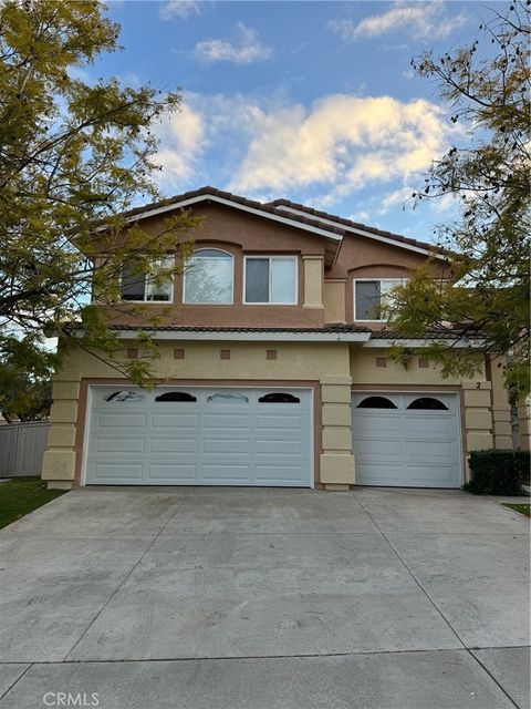 2 Corte Lateuza Lake Elsinore CA 92532