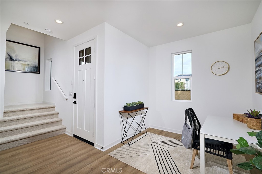 6052 Fairfax Drive