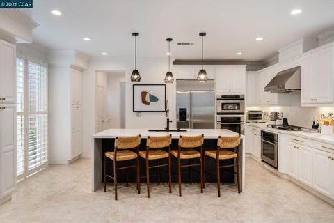 Photo of 2208 Genoa St St, Danville, CA 94506 (MLS # 41123383)