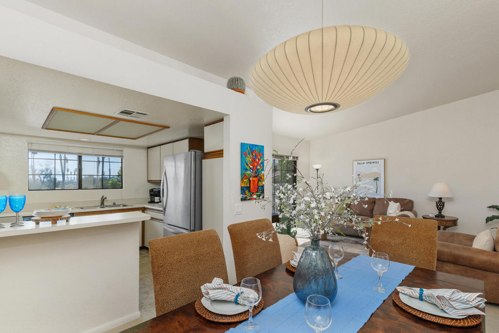 505 S Farrell Drive Q104