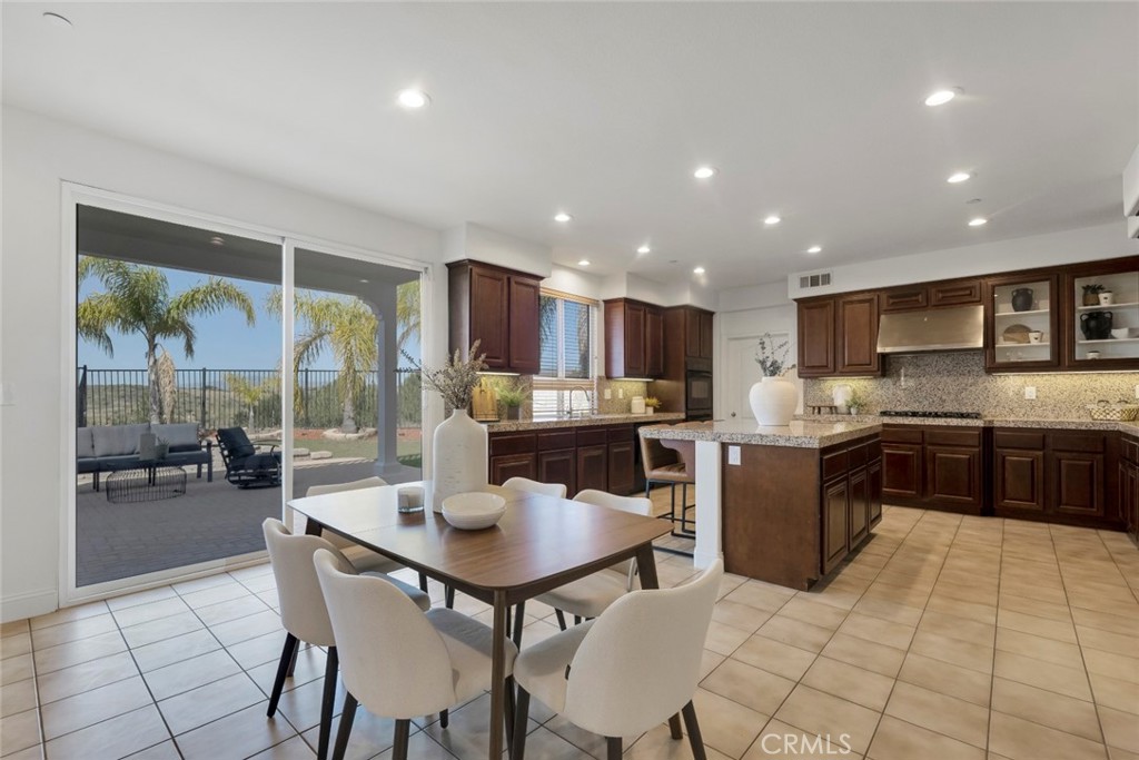 10641 Lost Trail Avenue