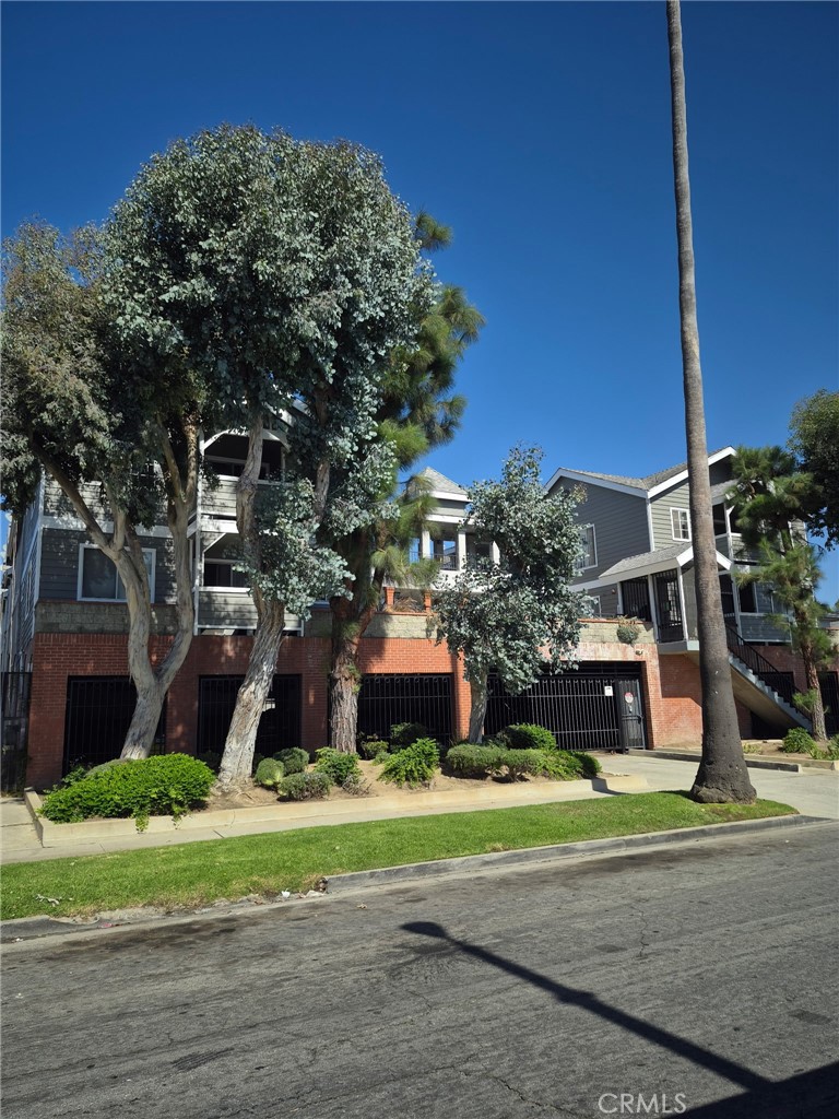511 E. 99th Street