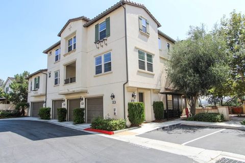 Photo of 941 S Bluff Road, Montebello, CA 90640 (MLS # PW26044072)