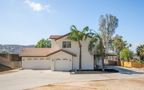 Photo of 15425 Brookview Court, Riverside, CA 92504 (MLS # CV25245981)