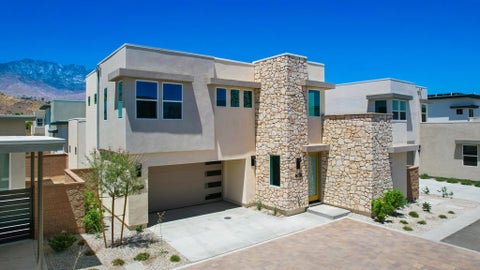 Photo of 2677 Maverick Lane, Palm Springs, CA 92264 (MLS # 219150971DA)