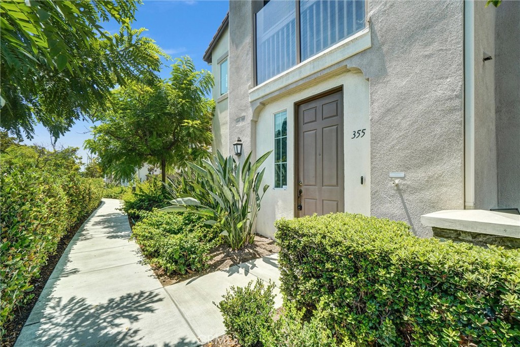 355 N Magnolia Avenue