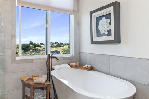 Tiny photo for 609 Shannon Hill Drive, Paso Robles, CA 93446 (MLS # NS26091967)