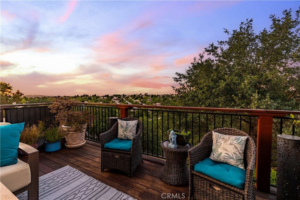 Paso Robles, California, 93446, United States, 3 Bedrooms Bedrooms, ,3 BathroomsBathrooms,Residential,Active,2042689