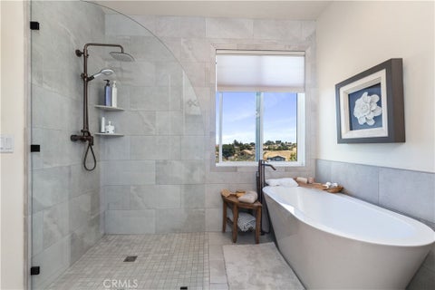 Tiny photo for 609 Shannon Hill Drive, Paso Robles, CA 93446 (MLS # NS26091967)