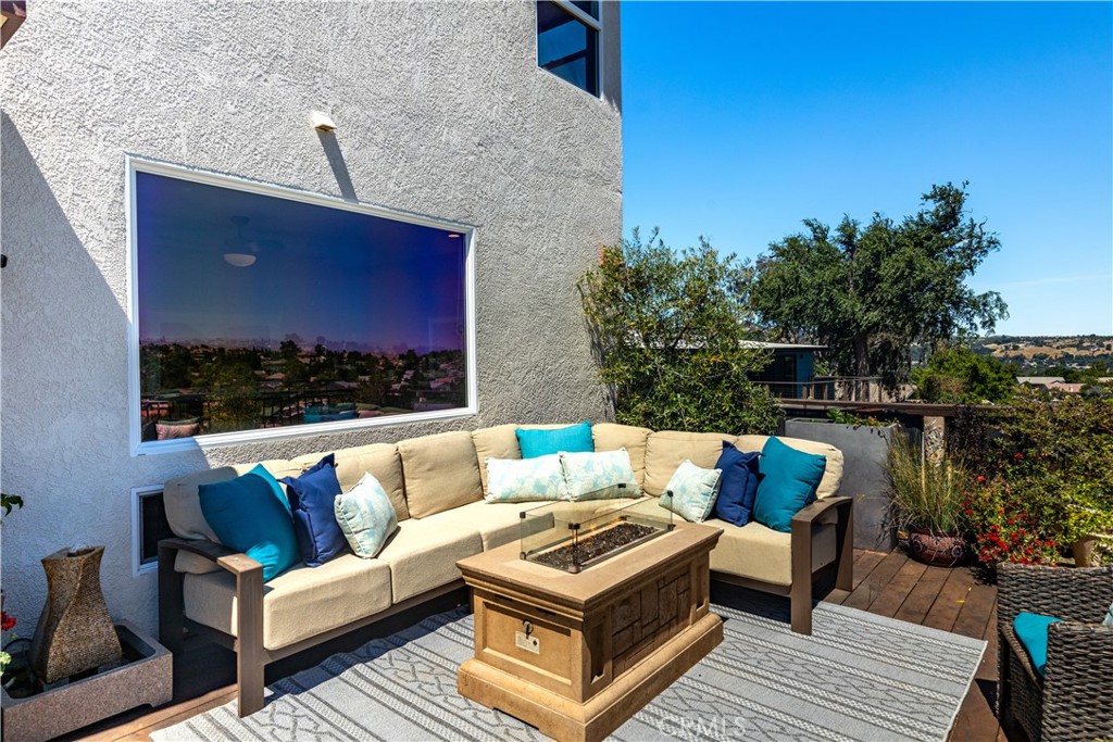 Paso Robles, California, 93446, United States, 3 Bedrooms Bedrooms, ,3 BathroomsBathrooms,Residential,Active,2042689