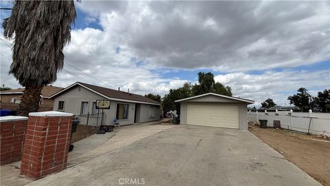 Photo of 8865 Main St, Jurupa Valley, CA 92509 (MLS # IV25272684)