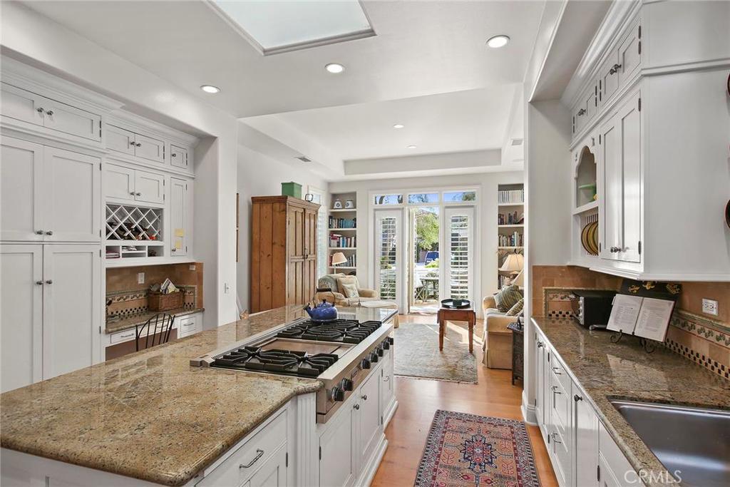 Summer House (OFSH) - Residential Lease