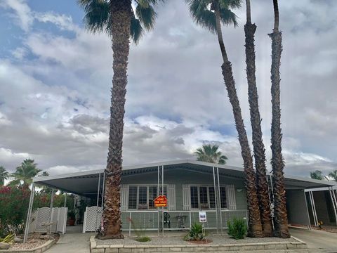 Photo of 377 Club Circle Drive, Palm Springs, CA 92264 (MLS # 219146020PS)