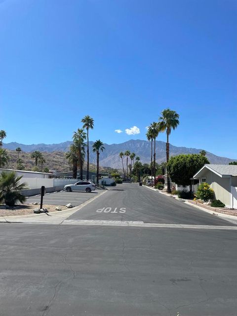 Photo of 377 Club Circle Drive, Palm Springs, CA 92264 (MLS # 219146020PS)