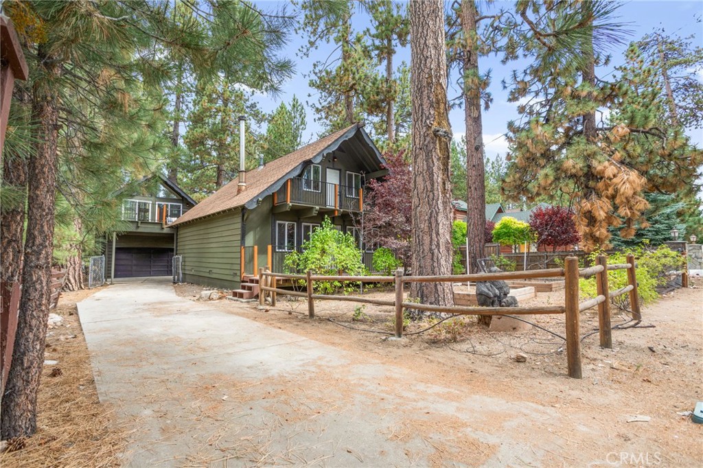 Charming Remodeled Big Bear Lake Cabin – Ready for Winter!
Step into this beautifully remodeled Big Bear Lake cabin, perfectly prepared for the upcoming snow season! Designed for comfort and entertainment, this home offers the ideal retreat to create timeless memories with family and friends.
From the moment you arrive, you’ll love the inviting curb appeal and peaceful setting among the pines. Inside, the spacious layout is perfect for gatherings, featuring 4 bedrooms plus a separate studio with a half bath above the garage—a fantastic space for guests, hobbies, or a private retreat.
The large yard is ready for every season: build snowmen and make snow angels in the winter, then fire up the grill for summer barbecues under the stars.
As an investment, this property is an absolute gem. Guests will be delighted by the charm, space, and unbeatable location. Just a short walk to the lake, minutes to the Village, and surrounded by nature, this cabin offers both relaxation and adventure.
Don’t wait—cabins like this move quickly. Schedule your showing today before it’s gone!