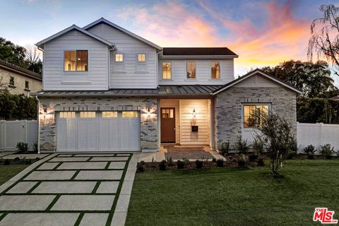 4241 Woodcliff Road Sherman Oaks CA 91403