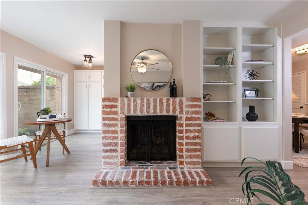 1127 N Dresden Street N 13