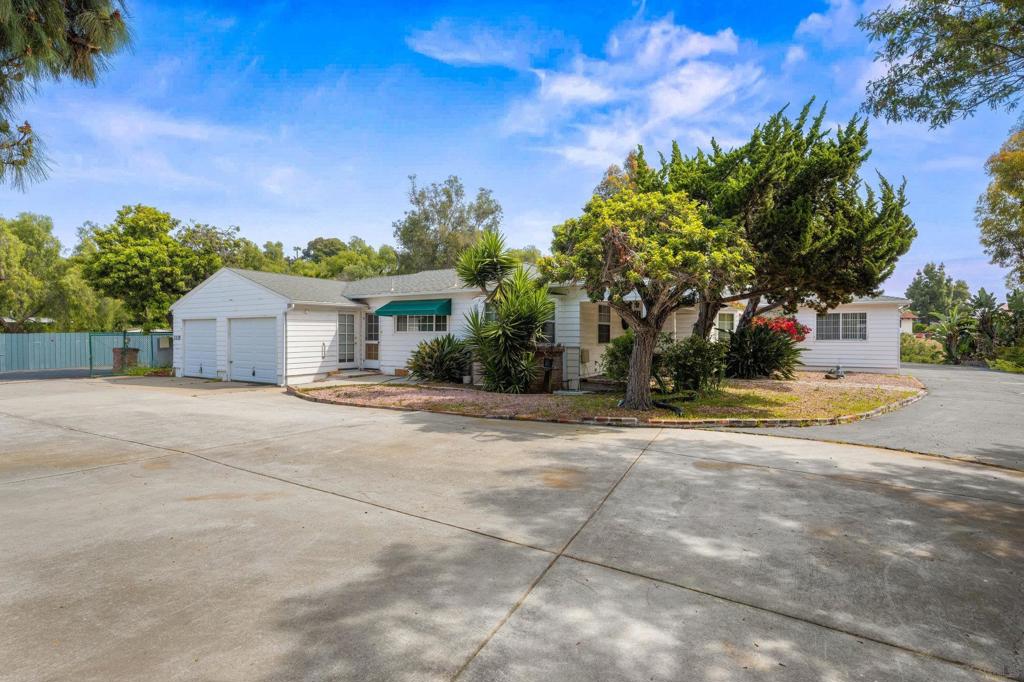 3335 Evergreen Rd