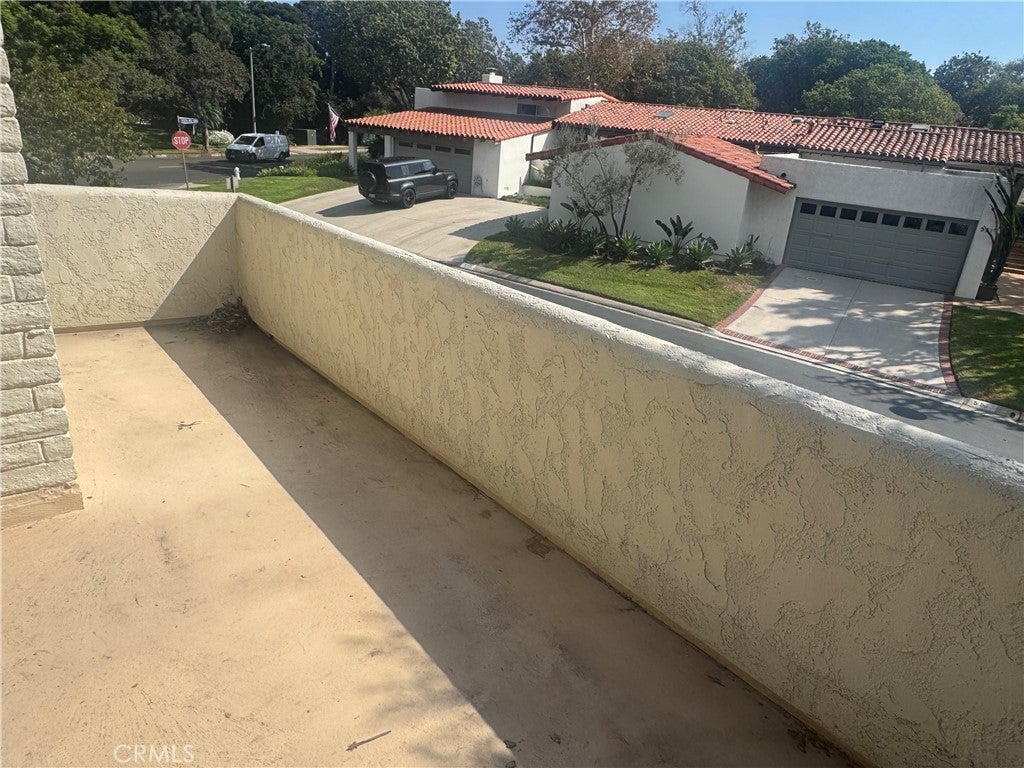 558 Vista Flora, Newport Beach CA 92660 - Photo 40