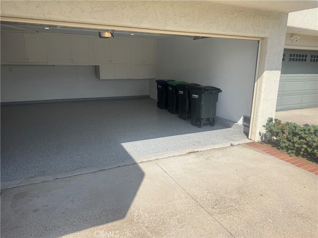 558 Vista Flora, Newport Beach CA 92660 - Photo 65