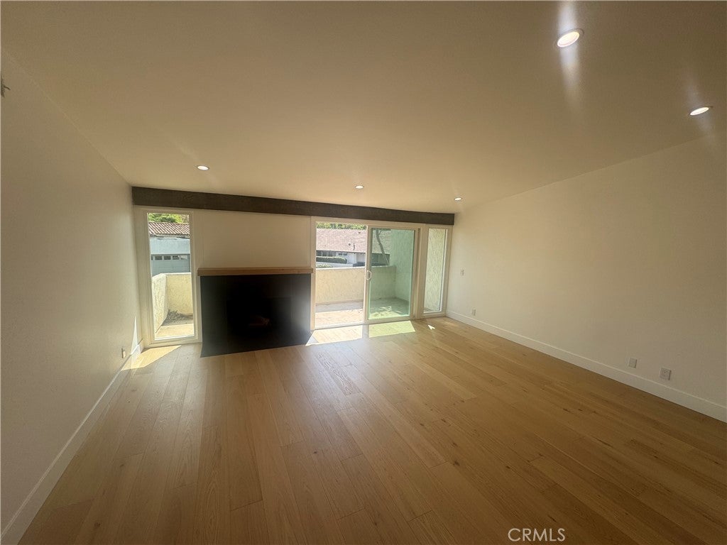 558 Vista Flora, Newport Beach CA 92660 - Photo 35