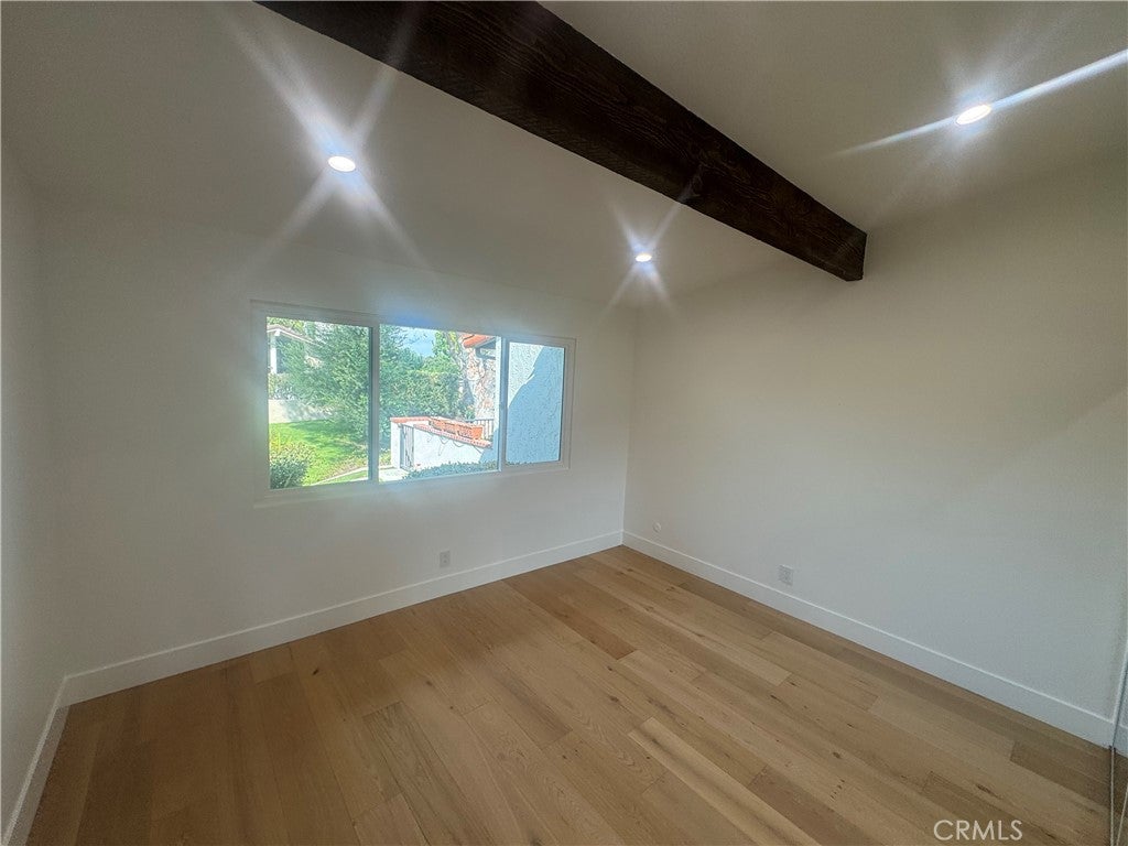 558 Vista Flora, Newport Beach CA 92660 - Photo 16