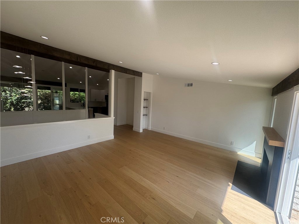 558 Vista Flora, Newport Beach CA 92660 - Photo 37
