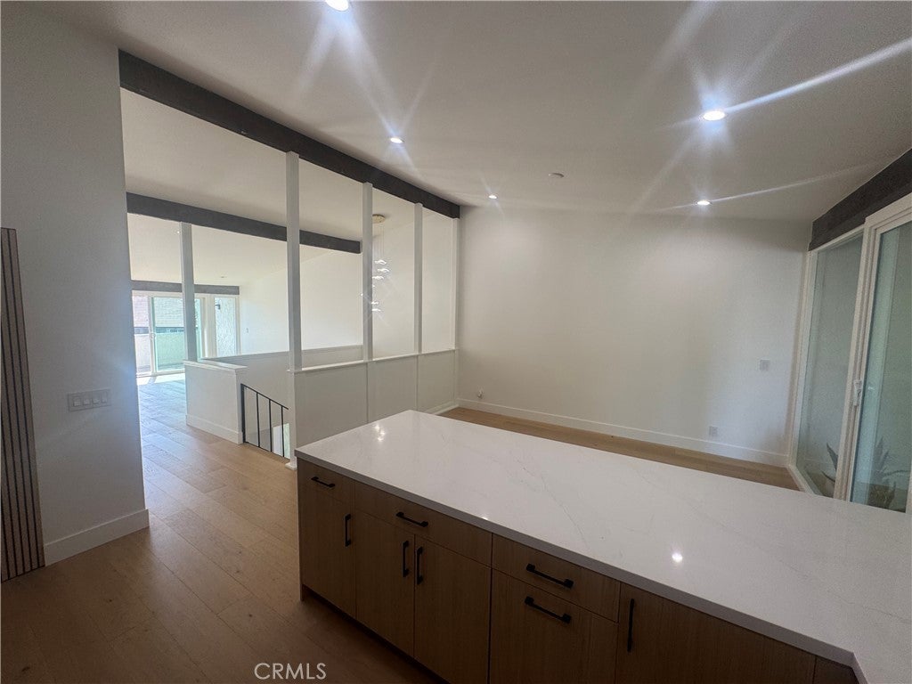 558 Vista Flora, Newport Beach CA 92660 - Photo 14
