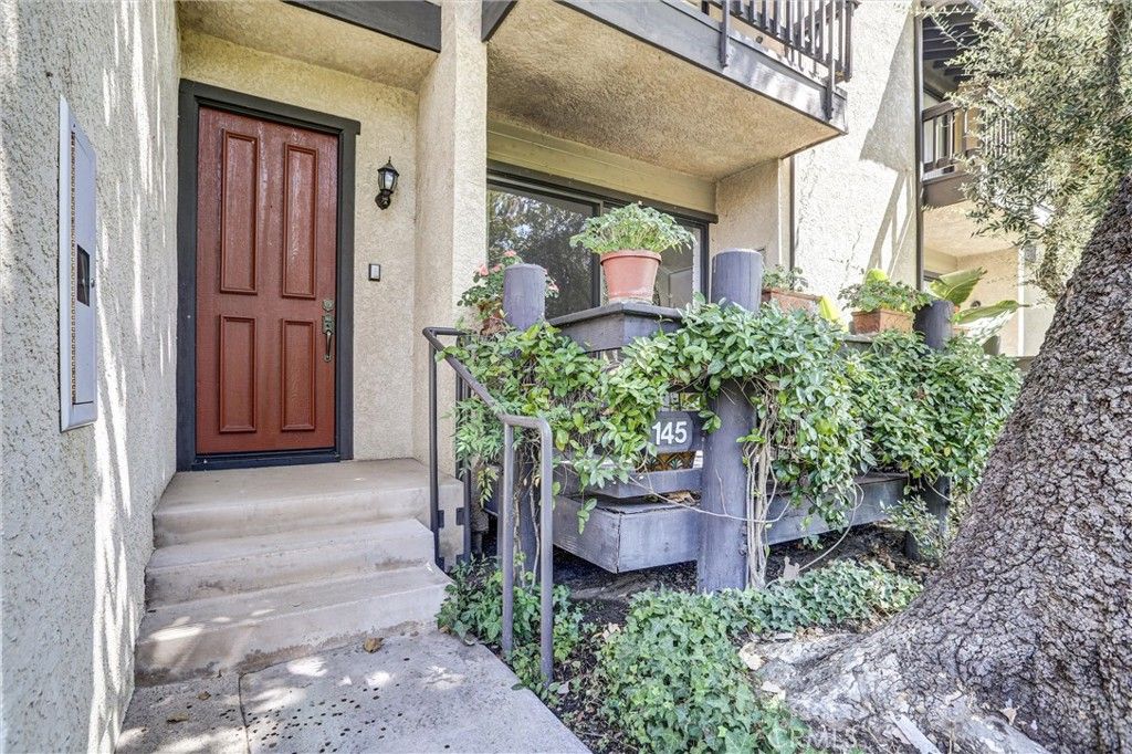 Photo of 21821 Burbank Blvd #145, Woodland Hills, CA 91367 (MLS # SR25219318)