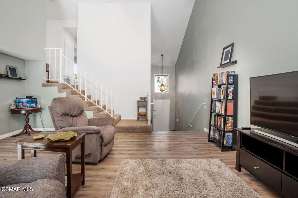 Green Meadow Condos-342 - 342 - Residential