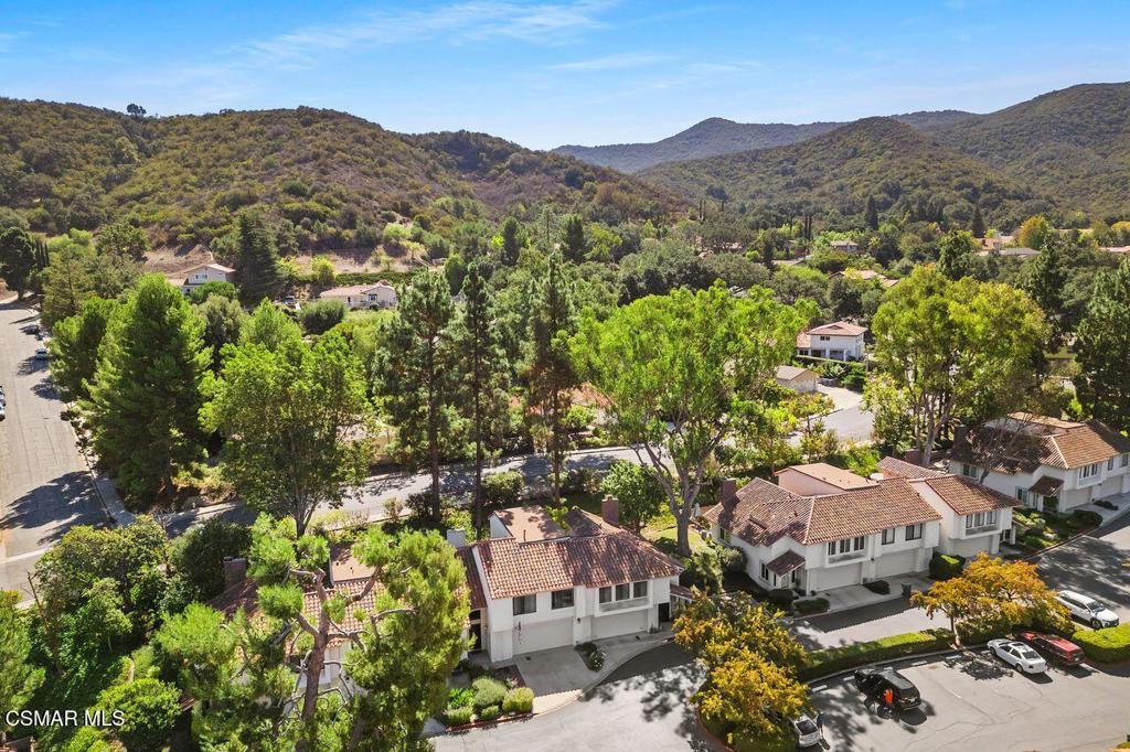 Green Meadow Condos-342 - 342 - Residential