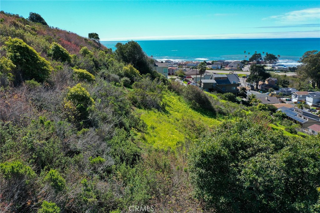 348 Cerro Gordo Avenue
