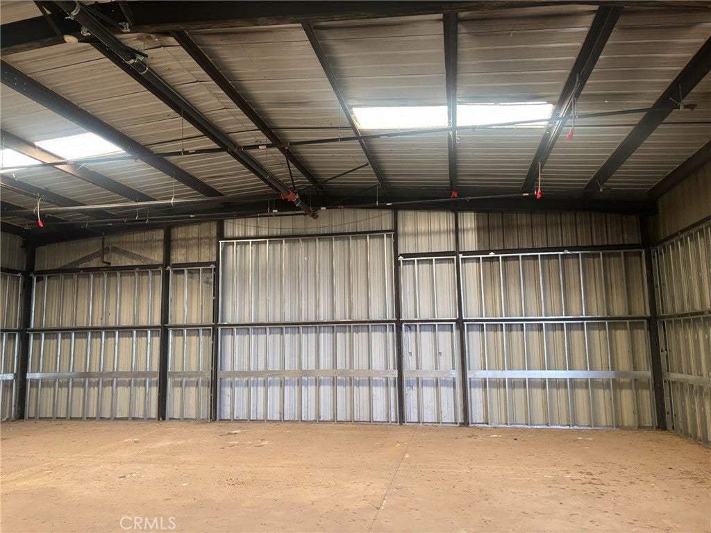34284 Road 196