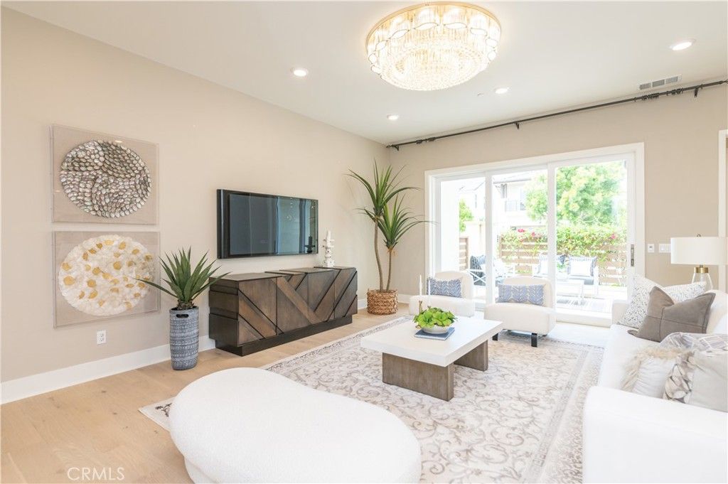 Photo of 62 Cartwheel, Irvine, CA 92618 (MLS # TR26052067)