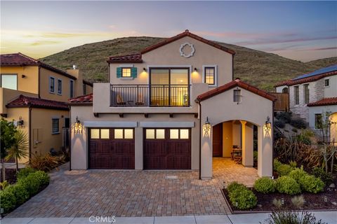 Photo of 3021 Arezzo Drive, San Luis Obispo, CA 93401 (MLS # SC26035004)