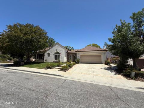 Photo of 990 Clear Sky Place, Simi Valley, CA 93065 (MLS # 226002547)